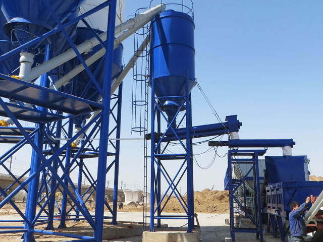 穩(wěn)定土廠拌設備部(bu)件