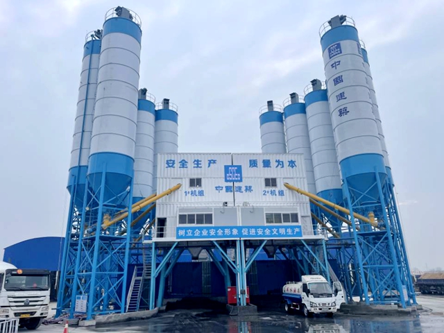 商品混凝土攪拌(ban)站冬季施工要注(zhù)意幾個問題